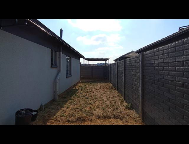 3 BEDROOM FREEHOLD FOR SALE IN MAMELODI EAST